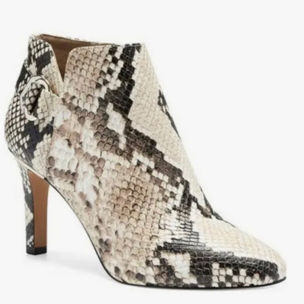 Vince Camuto Women’s Leather Snakeskin Pylon Leeva Ankle Heeled Boots Size 11.